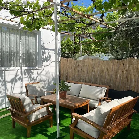 Poyraz With Private Pool - Дом отдыха